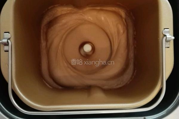 面包机自制巧克力牛奶冰淇淋的做法图解2