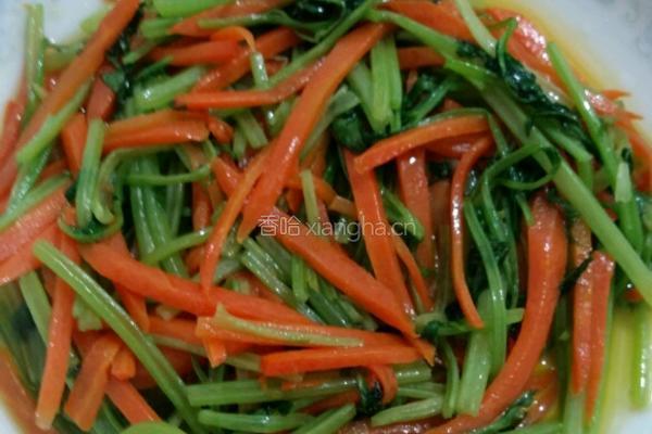 芹菜炒胡萝卜的做法图解3