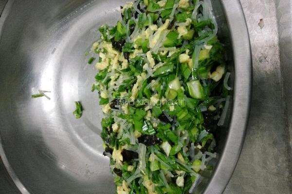 韭菜盒子的做法图解4