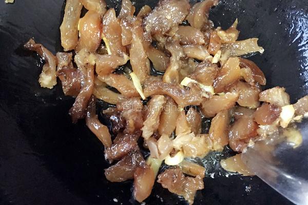 蛋白烧牛筋的做法图解2
