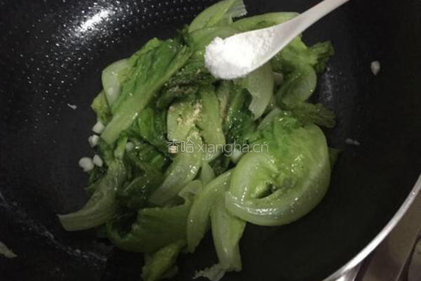 蒜蓉炒生菜的做法图解6