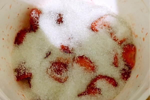 自制草莓果酱?的做法图解2