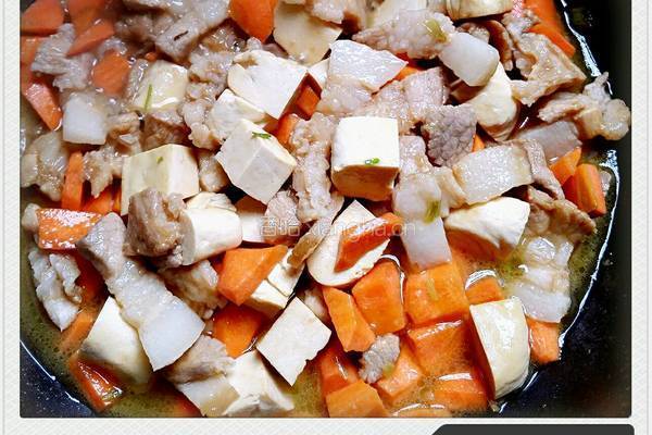 豆干炒肉的做法图解8