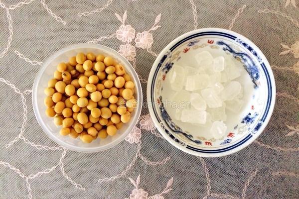 榨豆浆，煎豆渣饼！的做法图解1