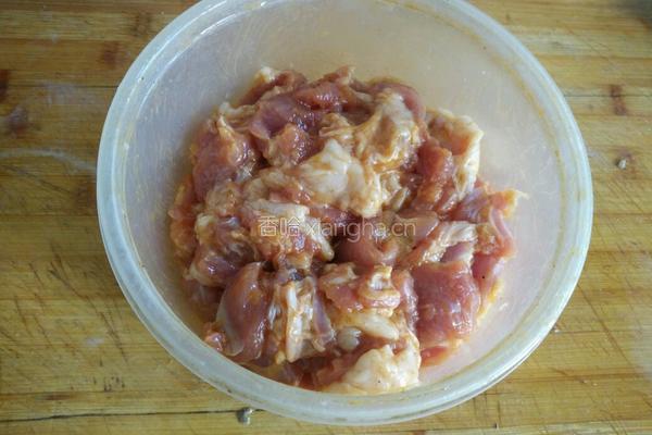 孜然羊肉串(烤箱版)的做法图解4