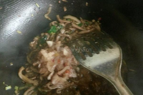 乌冬面炒泡菜丝的做法图解5
