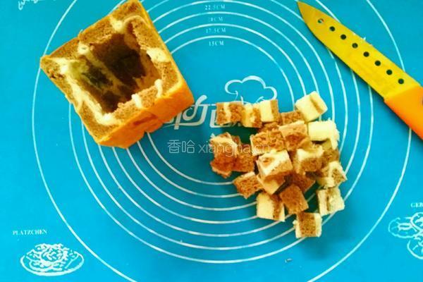 椰蓉厚多士的做法图解1