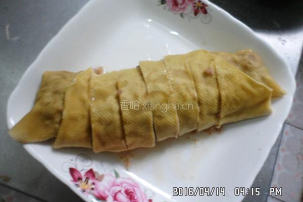 香菇肉沫豆皮卷的做法图解7