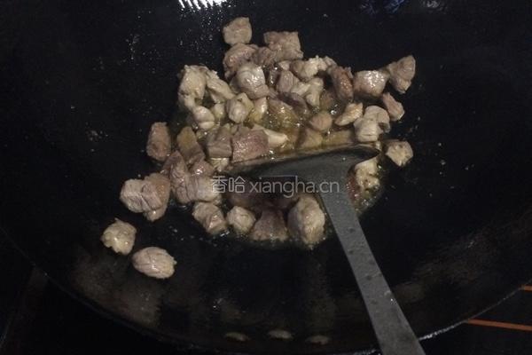 土豆烧肉的做法图解3