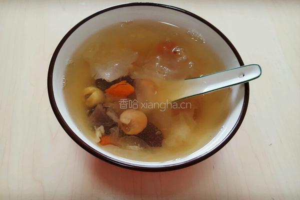 银耳荔枝大枣莲子羹的做法图解6
