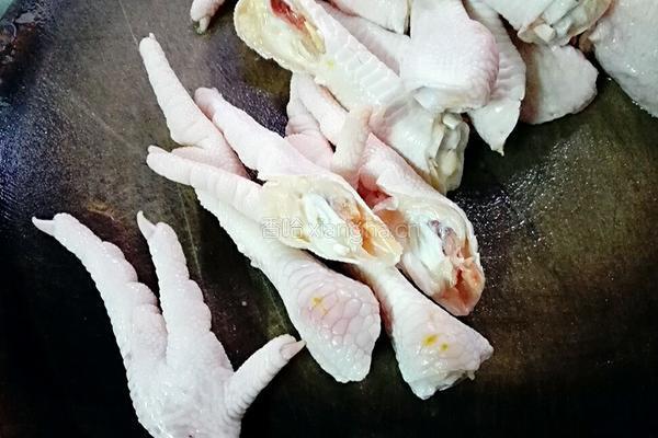 豉油鸡杂翅的做法图解4