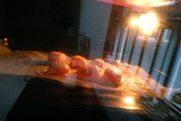 翡翠莲蓉蛋黄酥的做法图解8