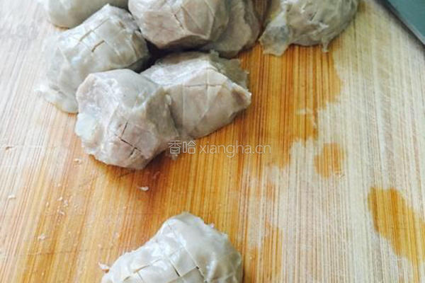 番茄豆腐牛肉的做法图解2