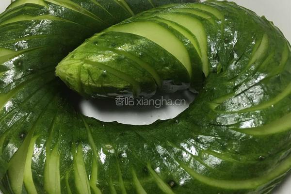 衰衣黄瓜(秘制)的做法图解3