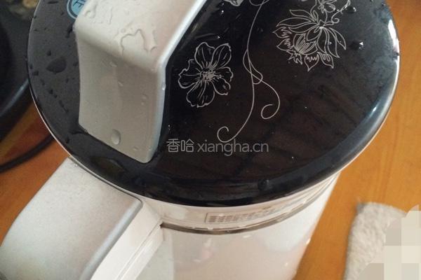 自制美味豆浆的做法图解2
