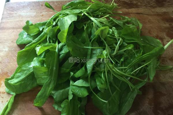 双菇荠菜羹的做法图解2