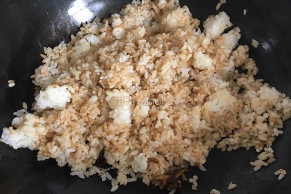 蛋炒饭的做法图解4