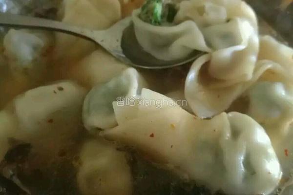 苜蓿猪肉馄饨的做法图解8