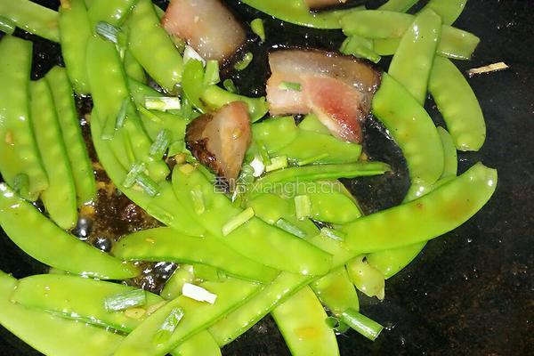 腊肉炒豌豆的做法图解6