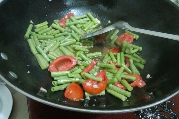 番茄炒豇豆的做法图解7