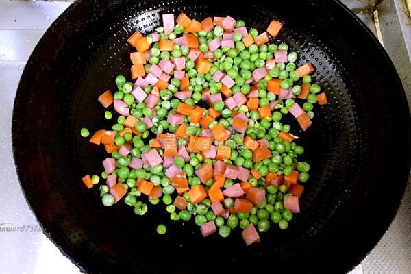 什锦豌豆丁的做法图解4