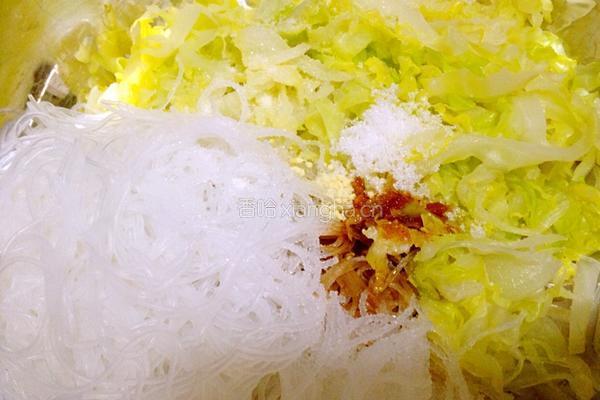 卷心菜拌粉丝的做法图解4