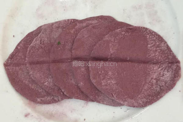 紫薯玫瑰花馒头的做法图解5