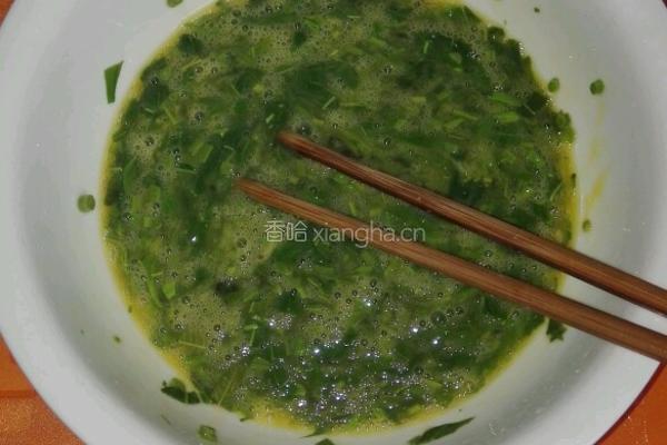 香椿煎鸡蛋的做法图解4
