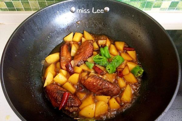 土豆烧翅中的做法图解11