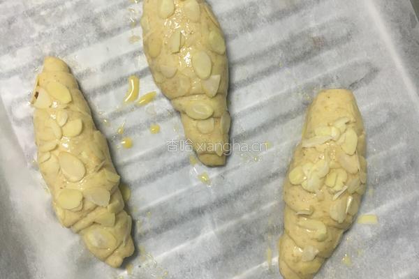 玫瑰火腿肠面包的做法图解12