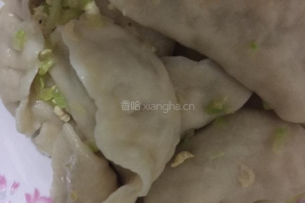 鸡蛋虾皮西葫芦水饺的做法图解10