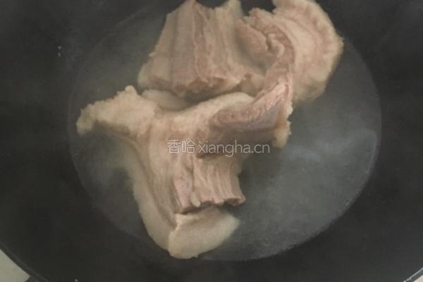 松针蒸包子的做法图解2