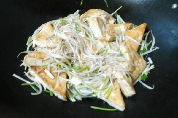 普宁豆干焖豆芽的做法图解6