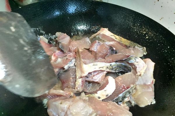 酸菜鱼的做法图解9