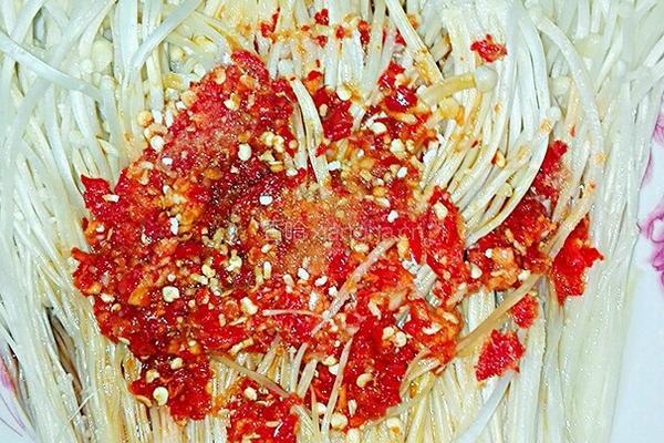 红美人蒸金针菇的做法图解3