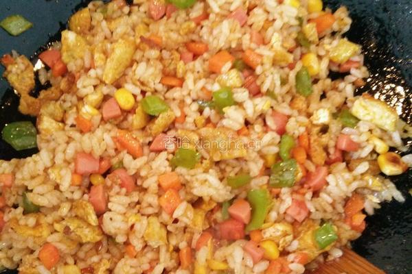 老干妈蛋炒饭的做法图解3