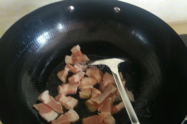 猪肉烩酸菜的做法图解3