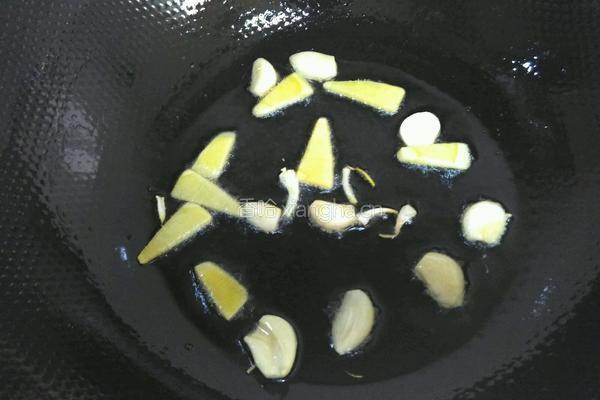 红烧黄鱼的做法图解2