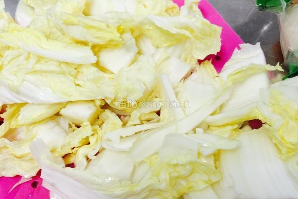 日式爽口白菜猪肉的做法图解1