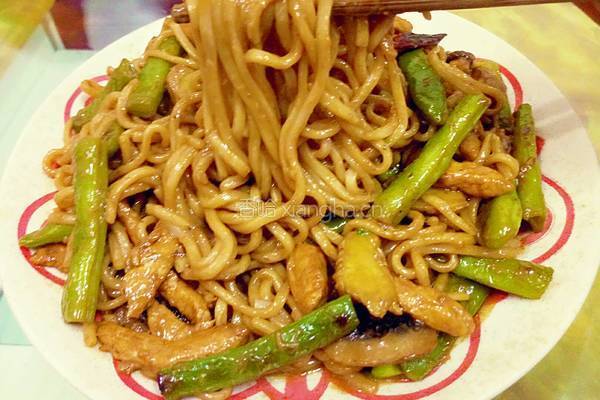 鸡丝豆角焖面的做法图解15