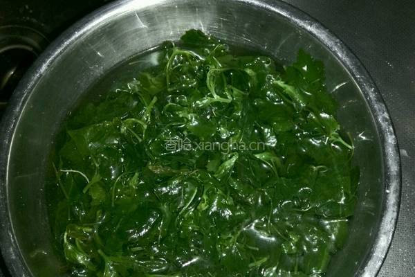 灰灰菜饺子的做法图解1