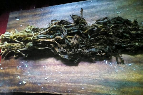 竹笋炒酸菜的做法图解4