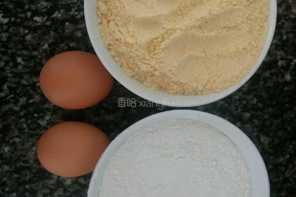 玉米面杂粮饼的做法图解1