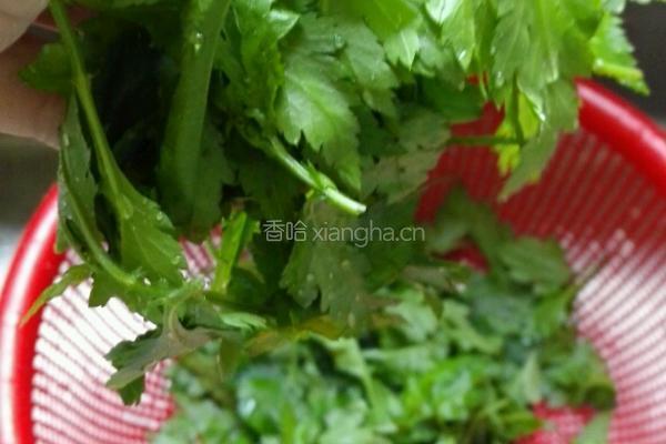 菊叶蛋汤的做法图解3