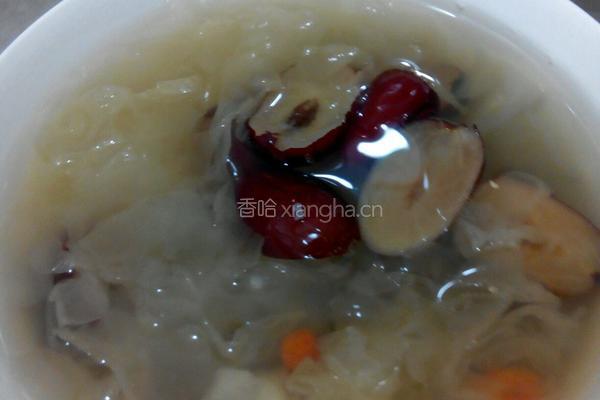 红枣银耳汤的做法图解4