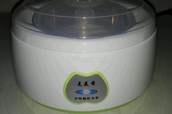 自制草莓酸奶的做法图解11