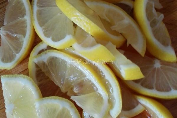 草莓柠檬茶的做法图解4