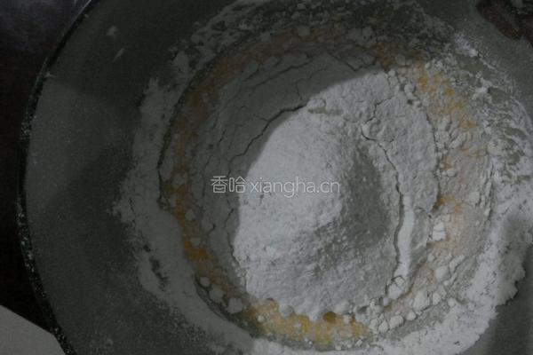 草莓蛋糕的做法图解2