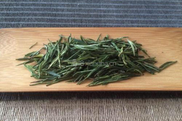 绿茶大变身的做法图解1