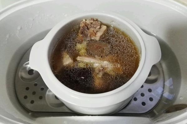 薏米百合鱼胶汤的做法图解8